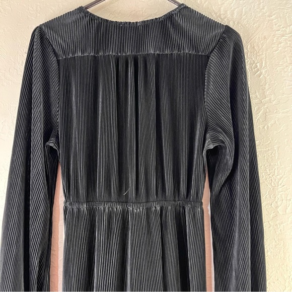 Baltic Born Venus Pleated V-Neck Long Sleeve Maxi Dress in Black - Picture 9 of 12